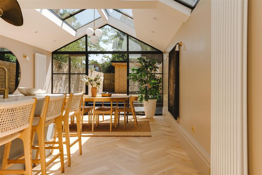 Property photo 1 of 60 Mayola Road-24.Jpg