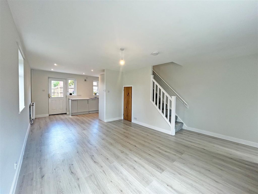 Property photo 2 of 17 Open Plan Living