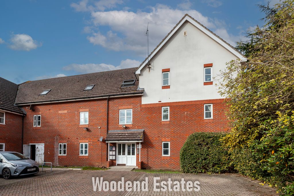Property photo 2 of 14