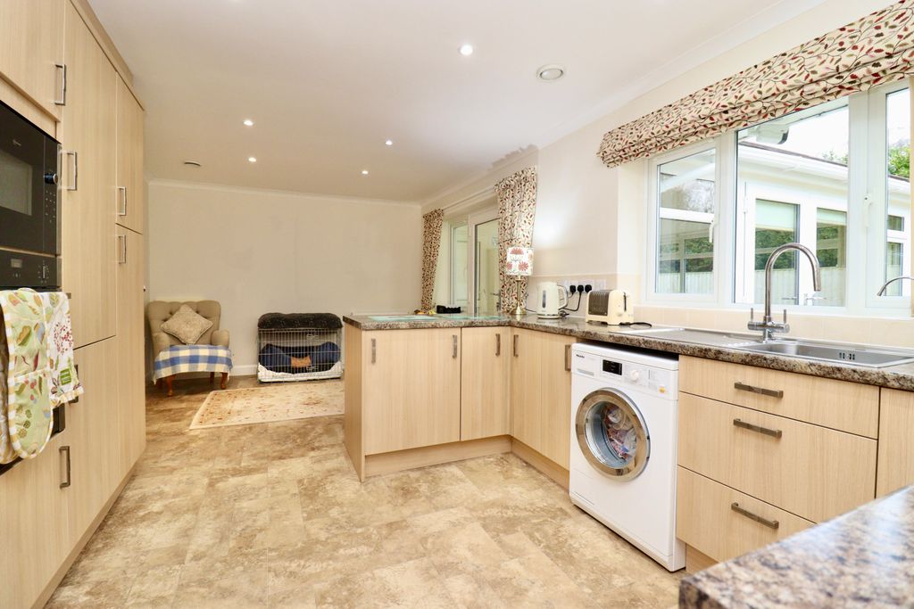 Property photo 2 of 26 Img_6337