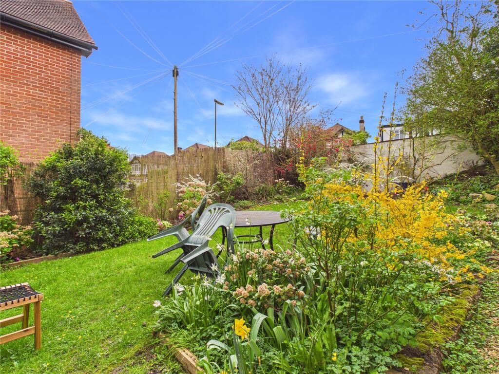 Property photo 3 of 19