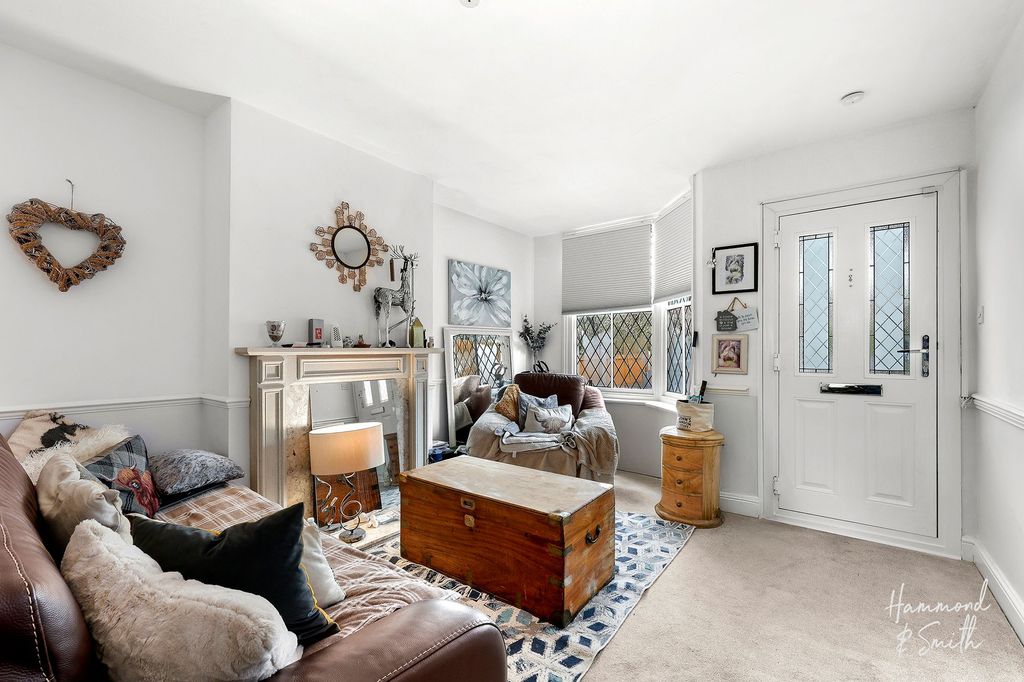 Property photo 3 of 14