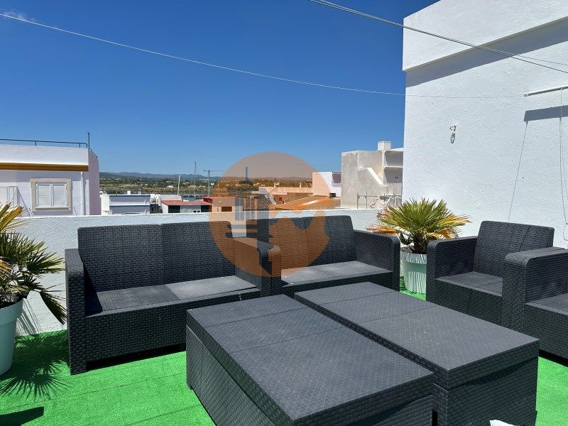 Property photo 1 of 60