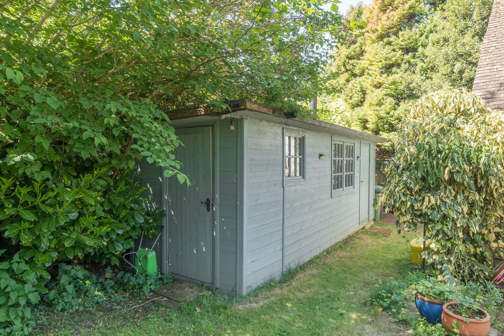 Additional image 9 of 4 bed detached house for saleShepherds Way, Liphook GU30