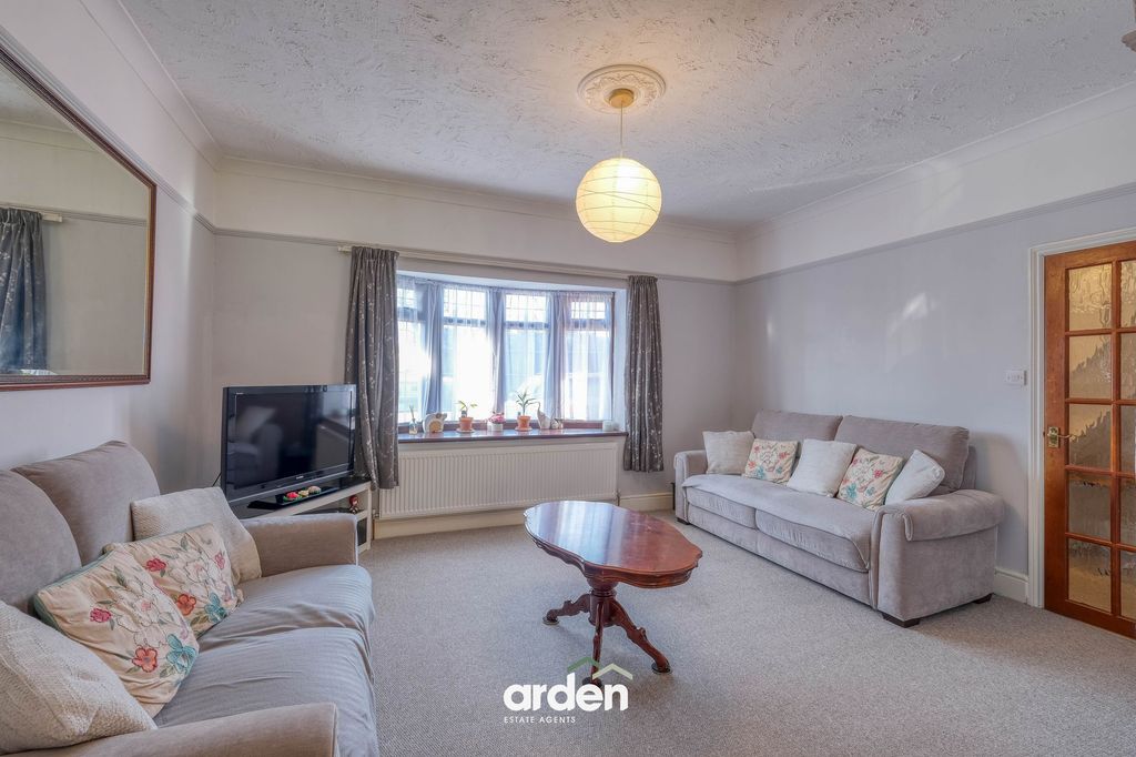 Property photo 3 of 22