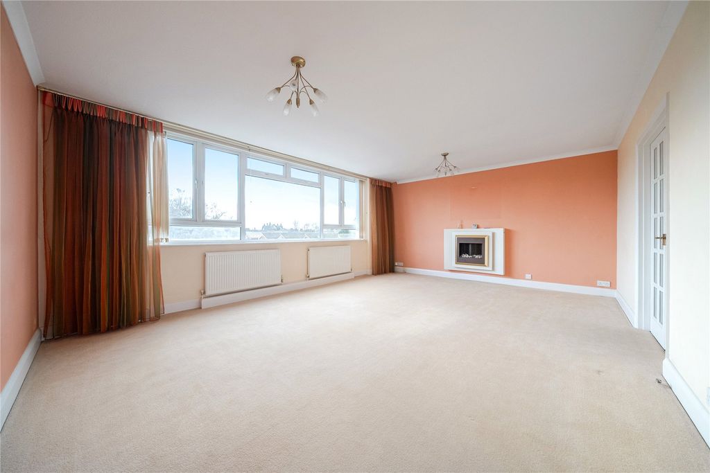 Property photo 2 of 24 Picture No. 22