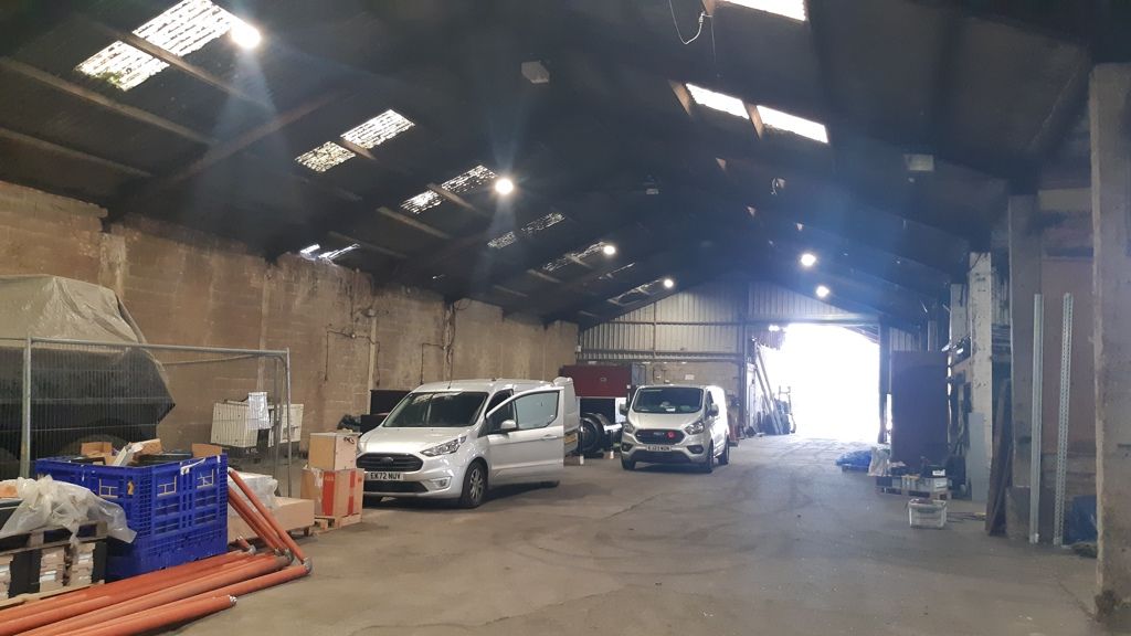 Property photo 2 of 7 Photo 2