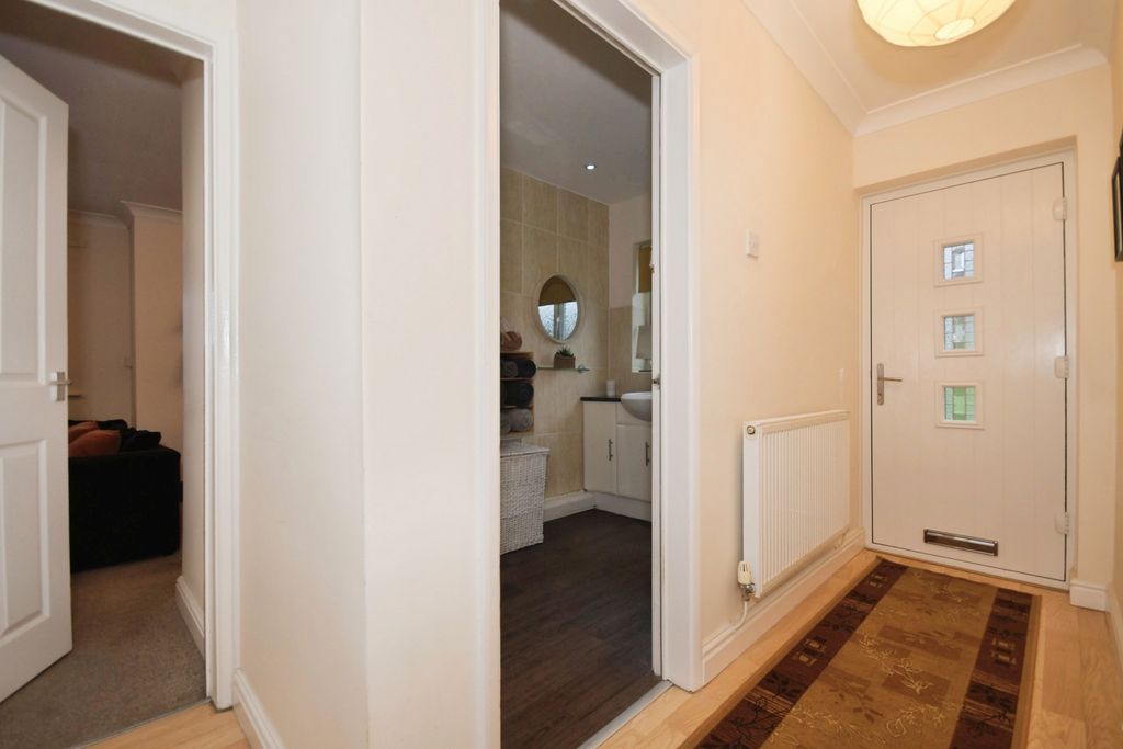 Property photo 3 of 20 Pbox-Img.Jpg