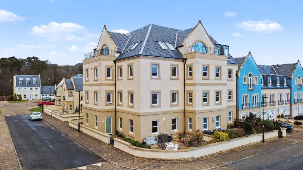 Property photo 2 of 26