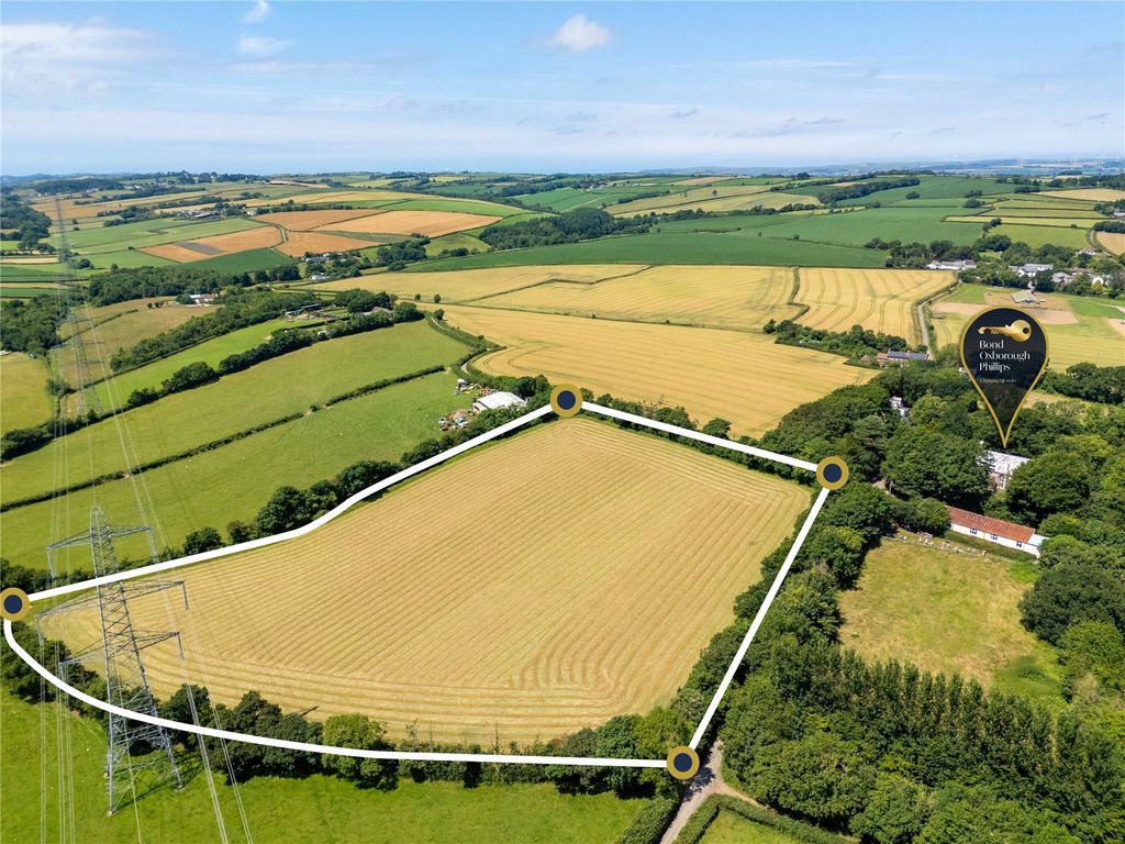 Property photo 2 of 25 Picture No. 24