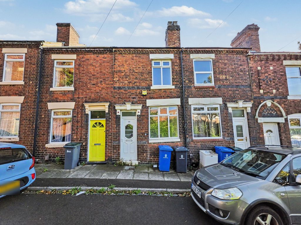 Property photo 1 of 11
