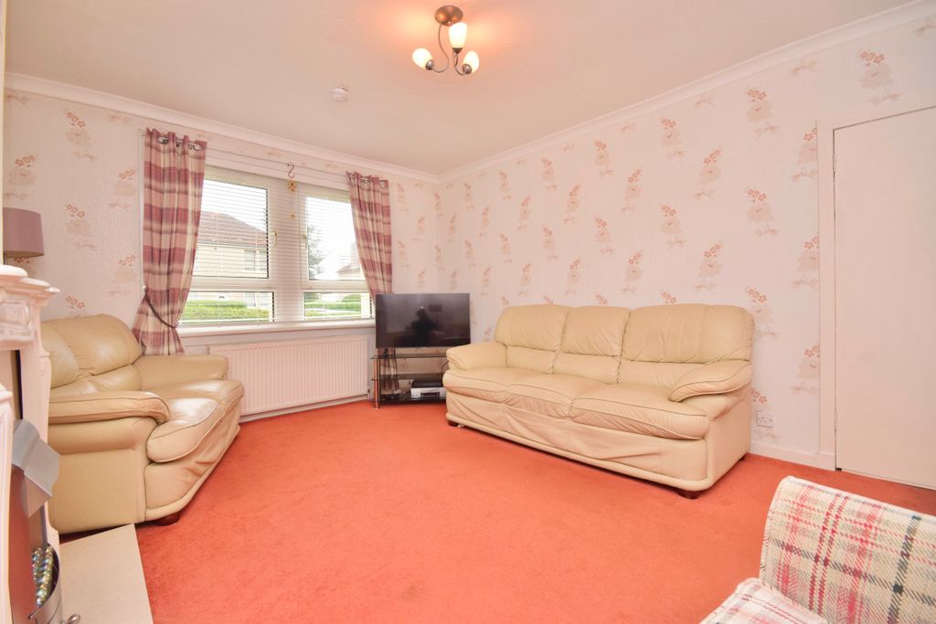 Property photo 3 of 29