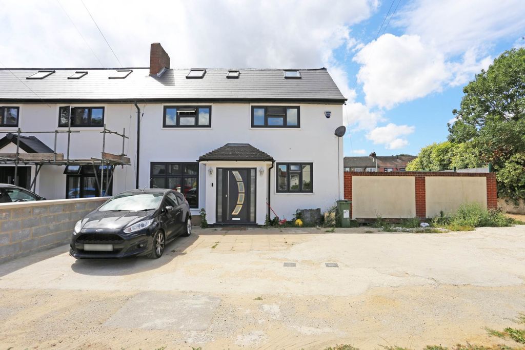 Property photo 1 of 19