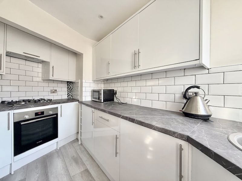 Property photo 1 of 12 Photo 14