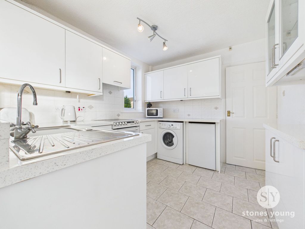 Property photo 3 of 25