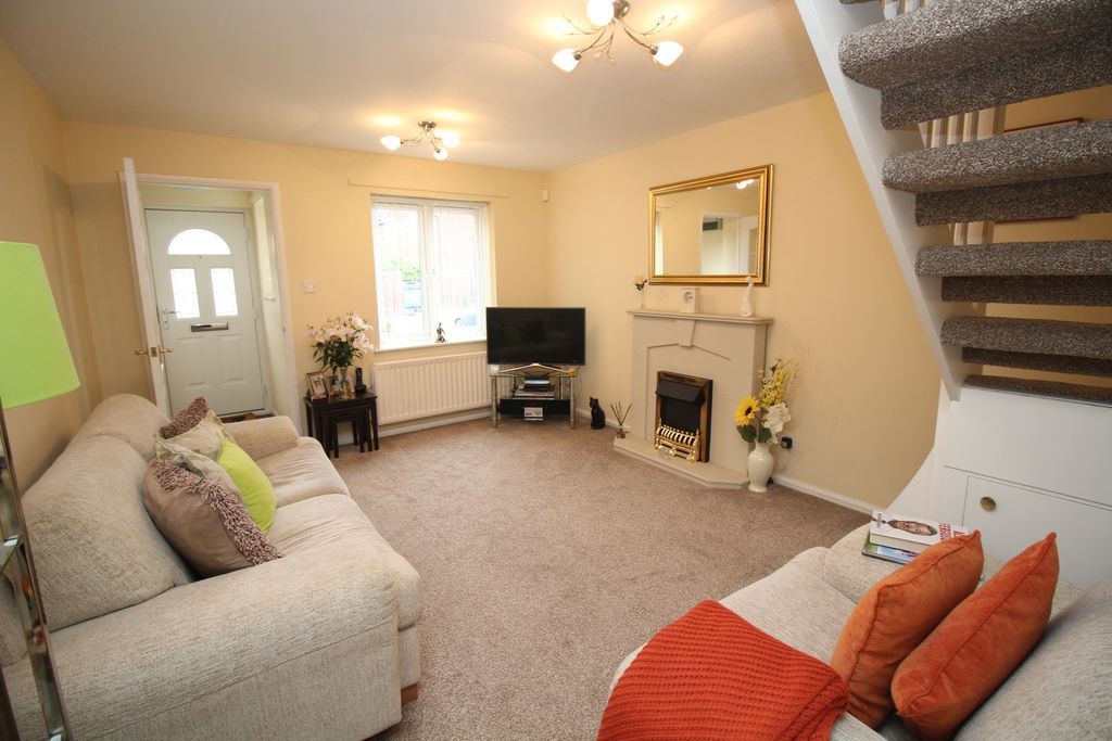 Property photo 3 of 12