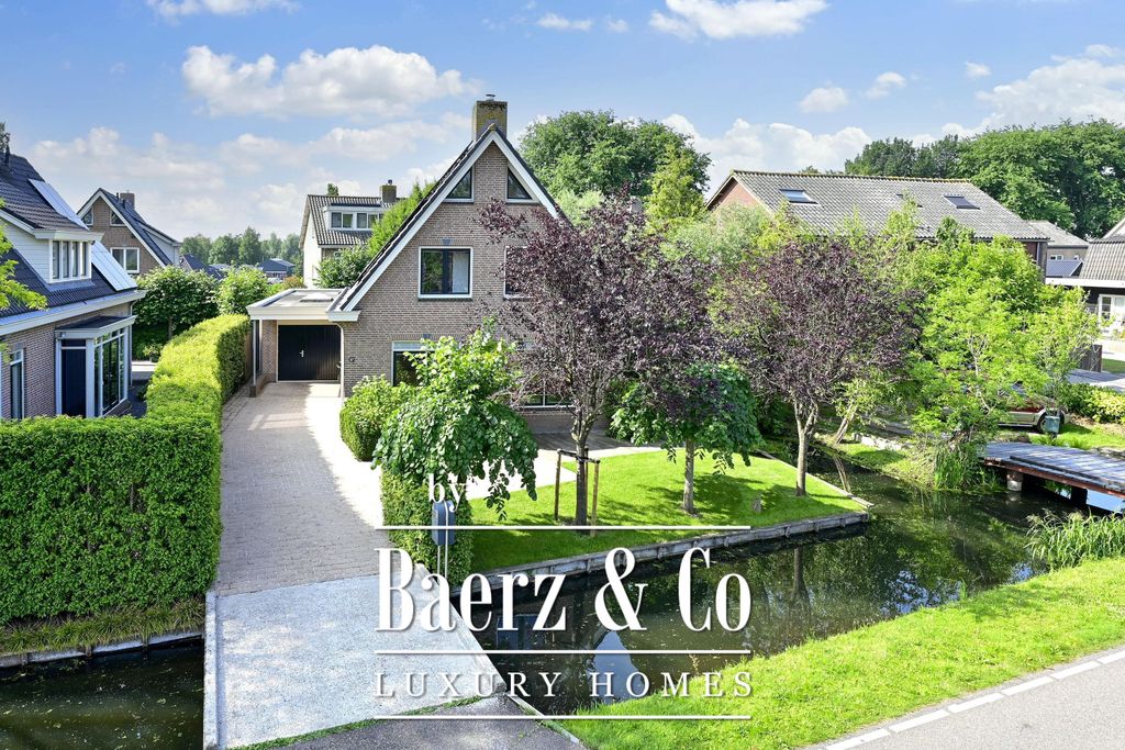 Property photo 1 of 32