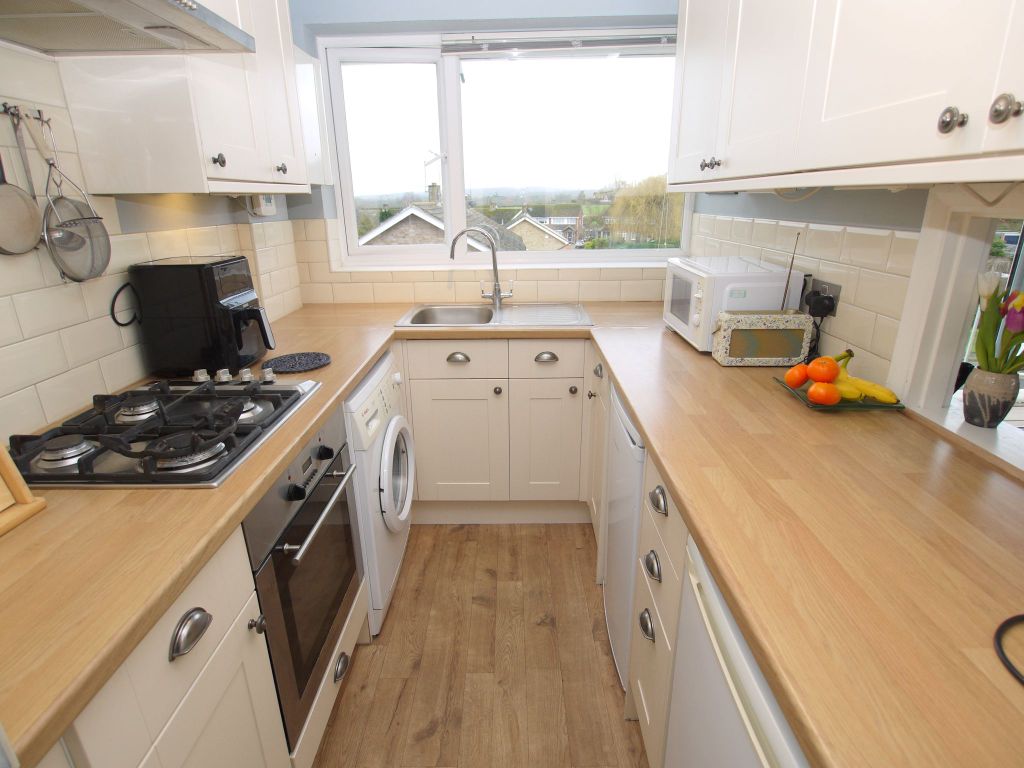 Property photo 3 of 9 Photograph 6