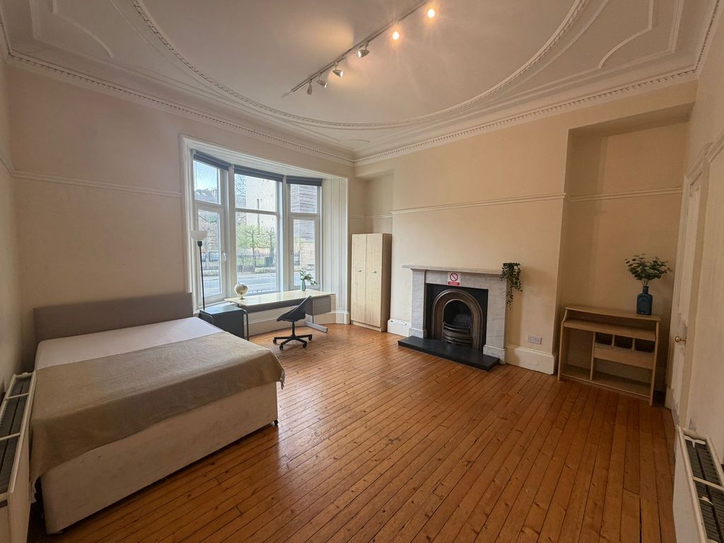 Property photo 3 of 8 Photo 3