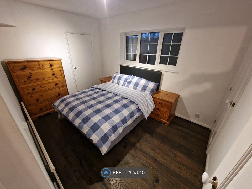 Property photo 1 of 4