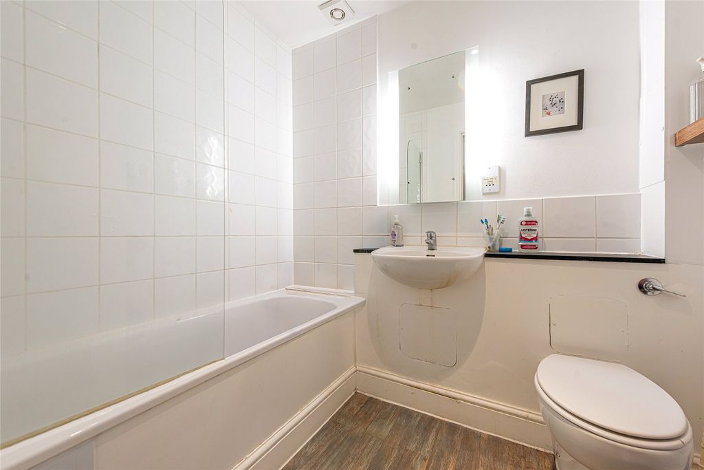 Property photo 3 of 7 Picture No. 05