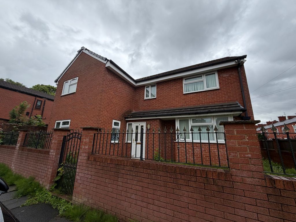 Property photo 1 of 1