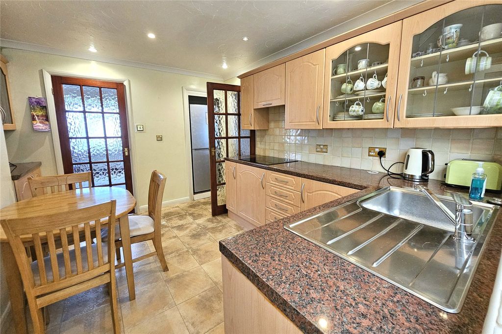 Property photo 3 of 23 Picture No. 03