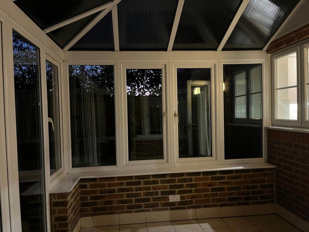 Property photo 2 of 72