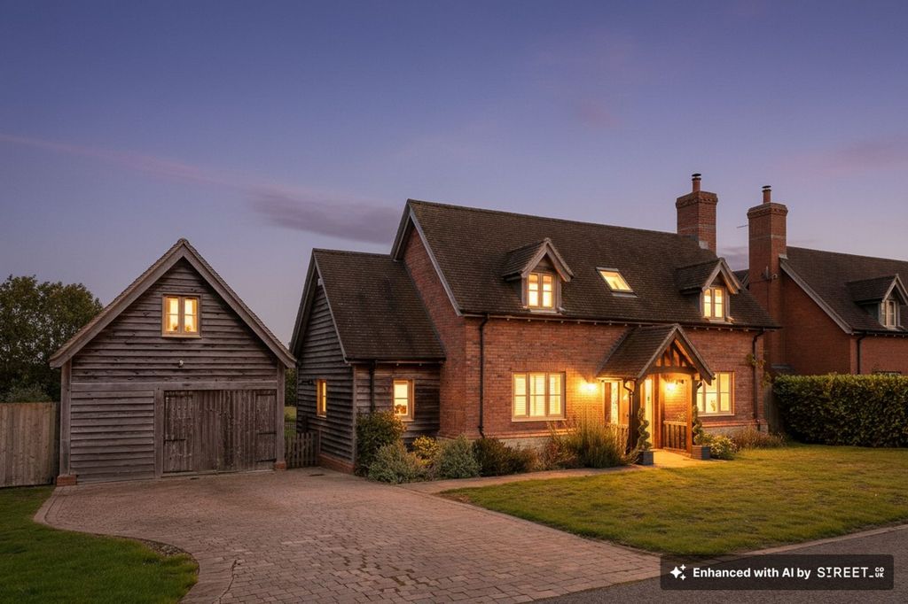 Property photo 2 of 39