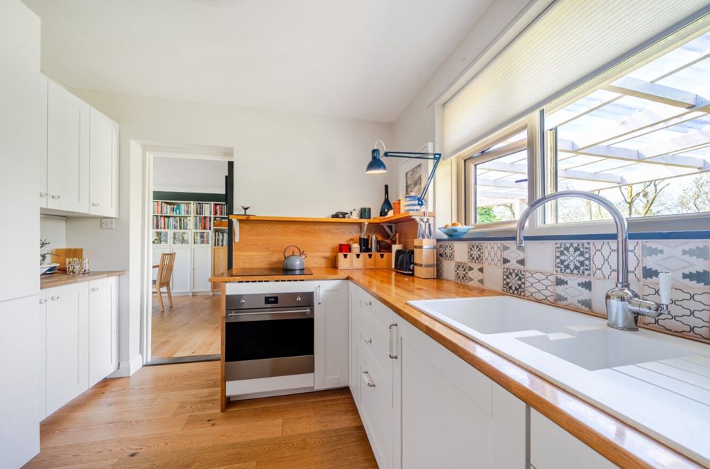 Property photo 3 of 15 1283982 (5)