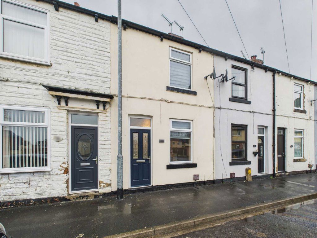 Property photo 1 of 9