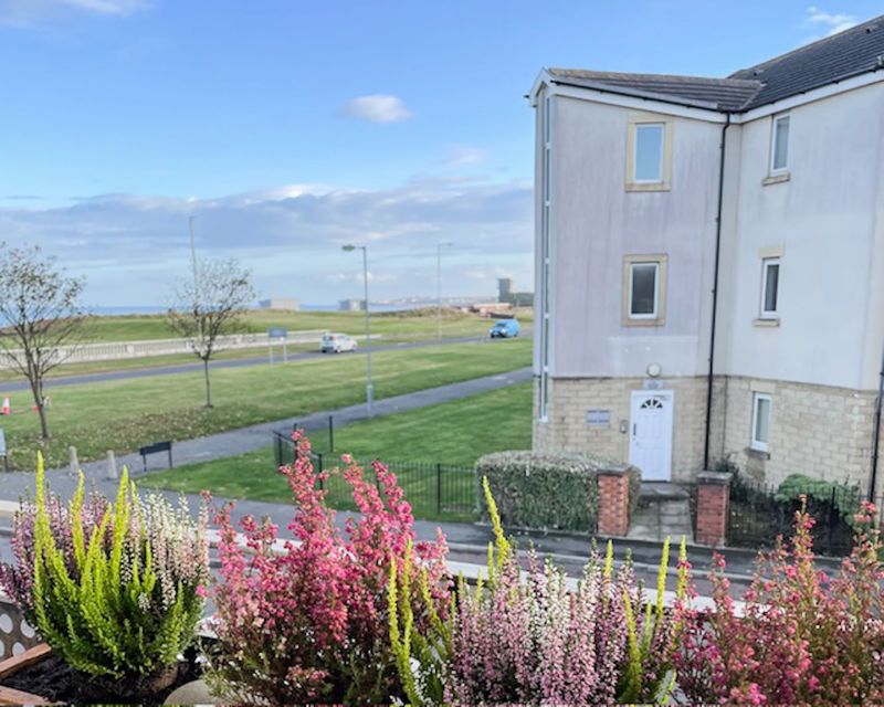 Property photo 3 of 10 Photo 1