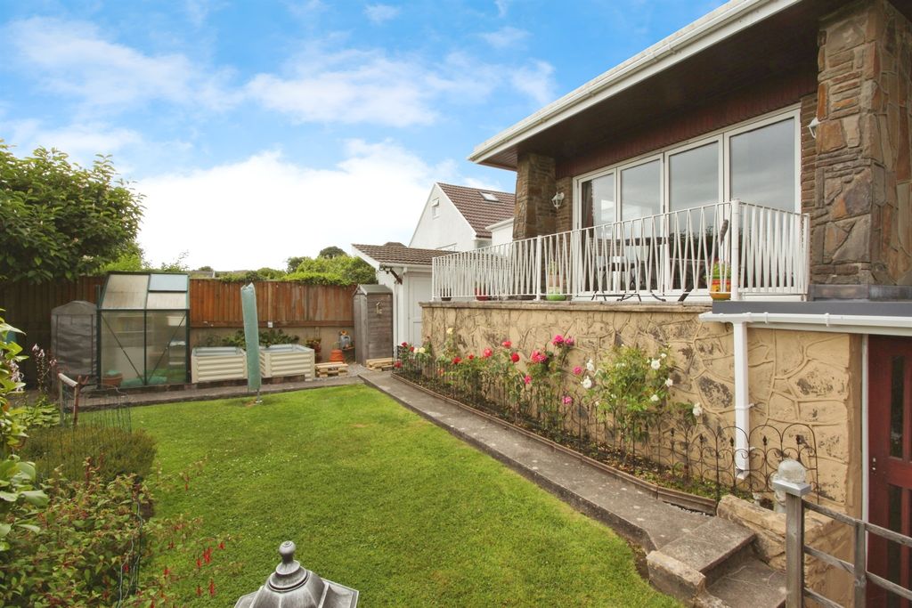 Additional image 21 of 3 bed detached bungalow for saleHighfield Road, Pontllanfraith, Blackwood NP12
