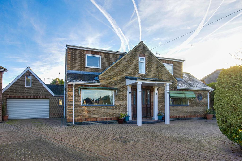Property photo 1 of 15 Moonstone-2.Jpg