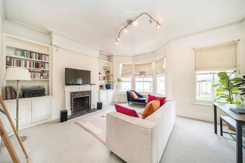 Property photo 2 of 7