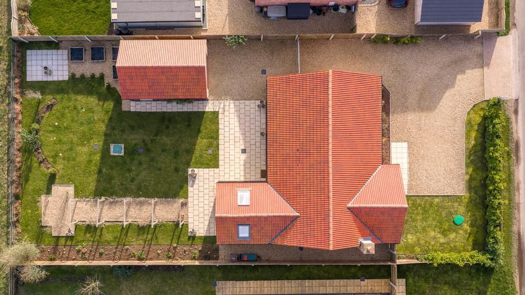 Property photo 2 of 30 Photo 2