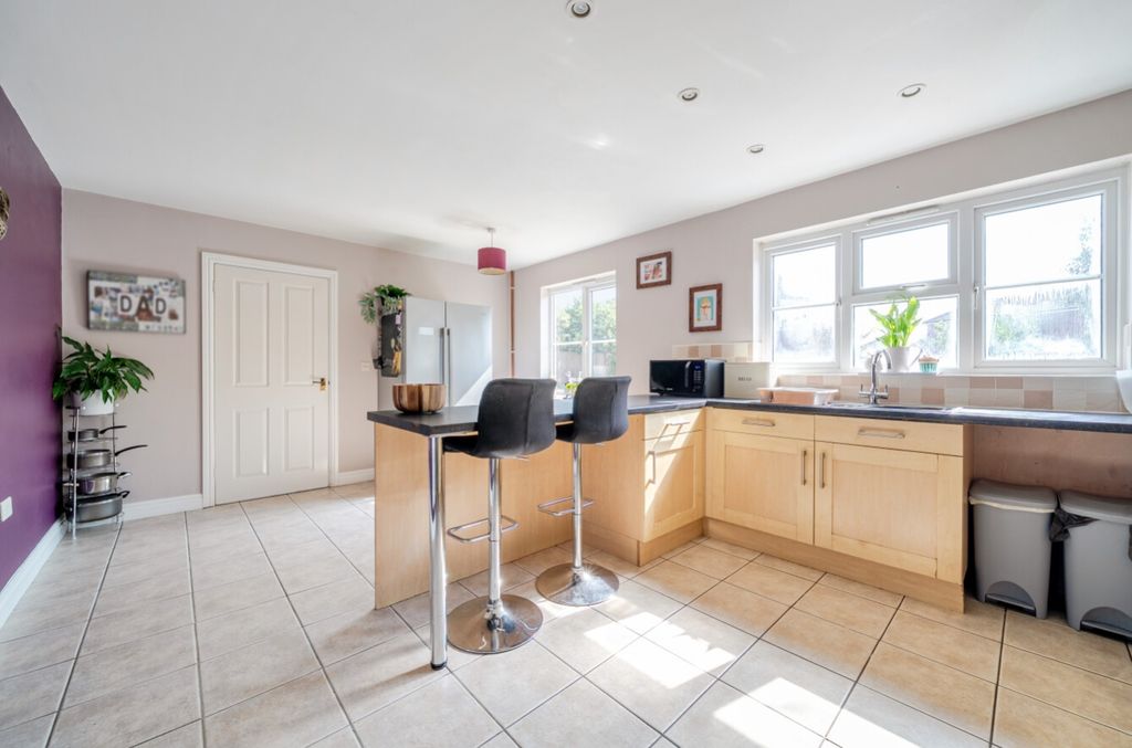 Property photo 3 of 27 1488366-1-6A4Fe3A35Dd08