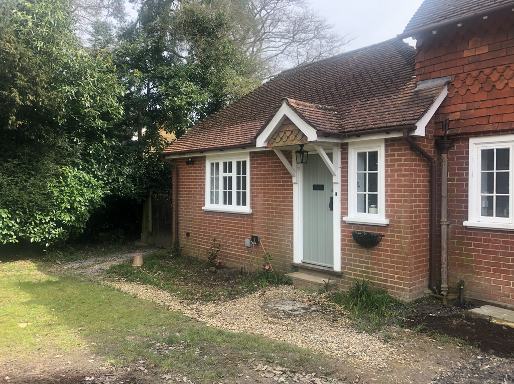 Property photo 1 of 2
