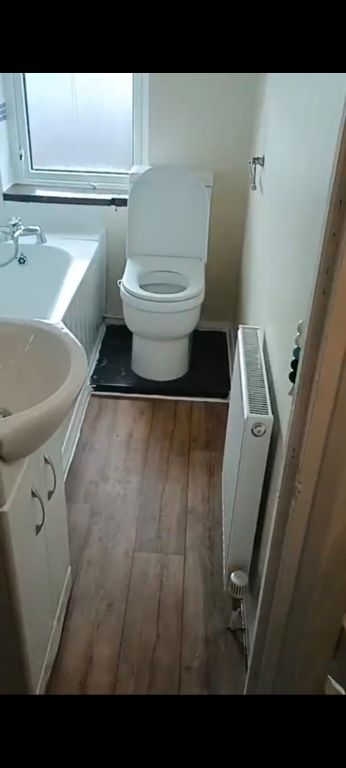 Property photo 3 of 4