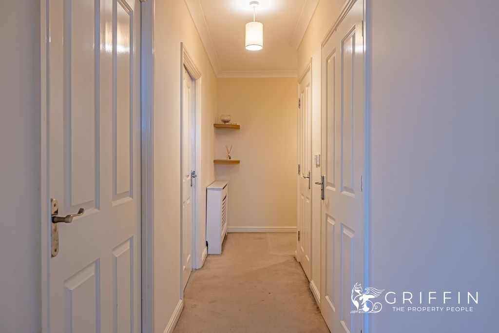 Property photo 3 of 13 Hallway