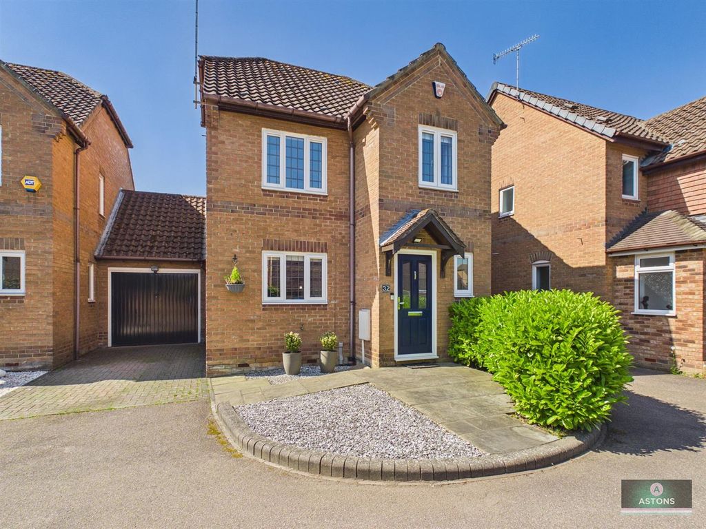 Property photo 1 of 16 Cam02067G0-Pr0285-Still020.Jpg