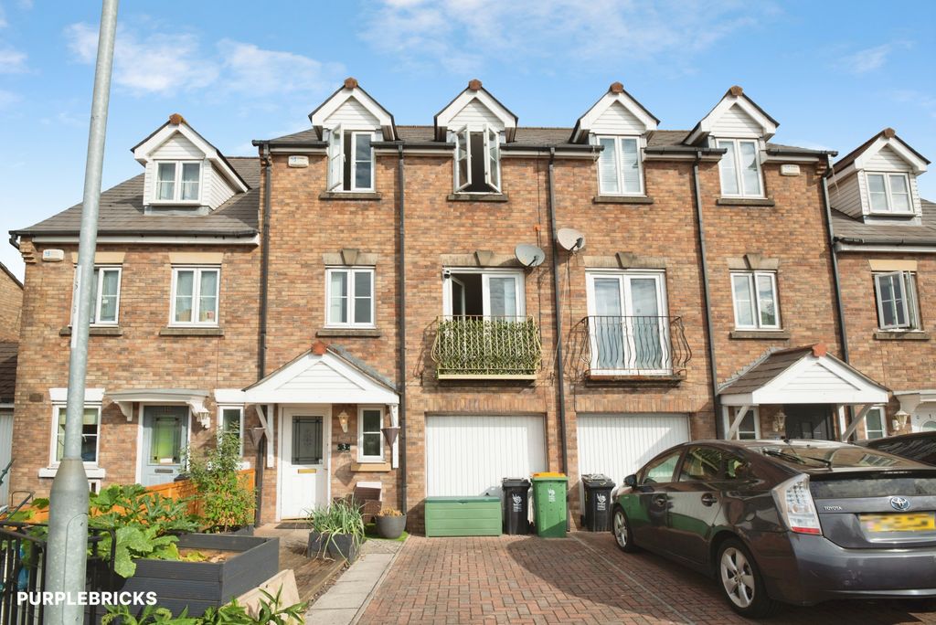 Property photo 1 of 27 Allocated Parking