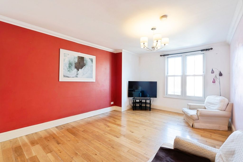 Property photo 3 of 15 3