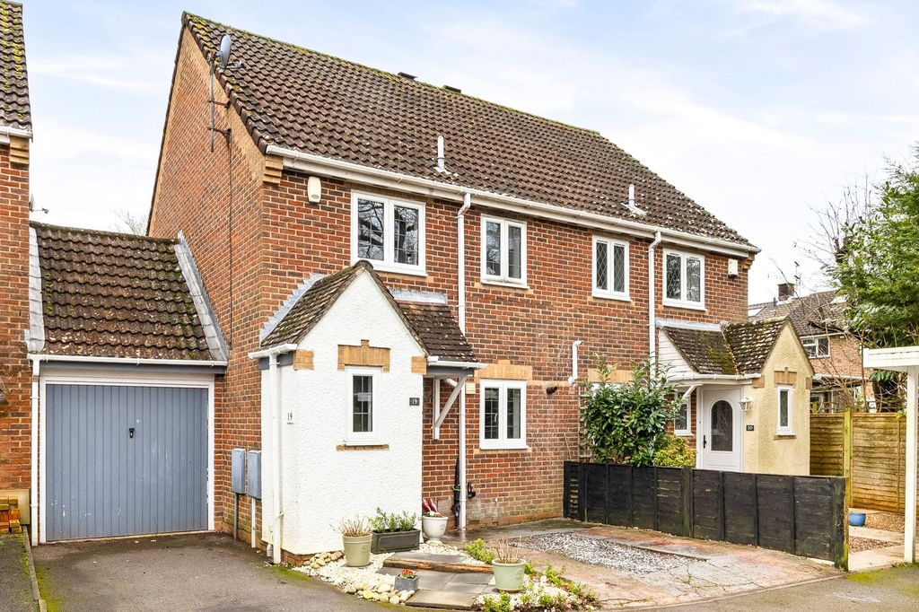 Property photo 1 of 18