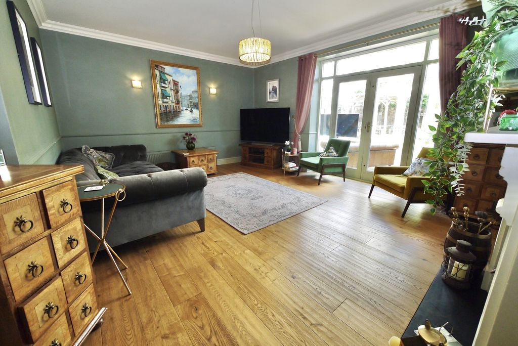 Additional image 10 of 4 bed semi-detached house for saleSunderland Street, Tickhill, Doncaster DN11