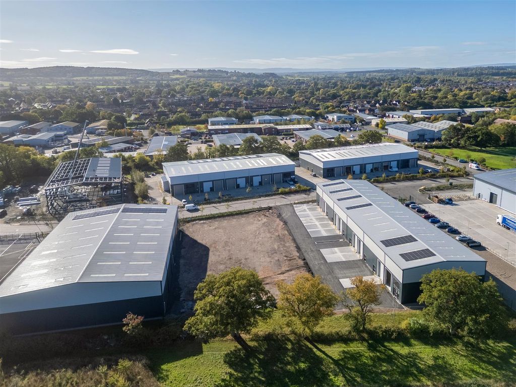 Property photo 3 of 10 Block A Oak Tree Court 1899-12.Jpg