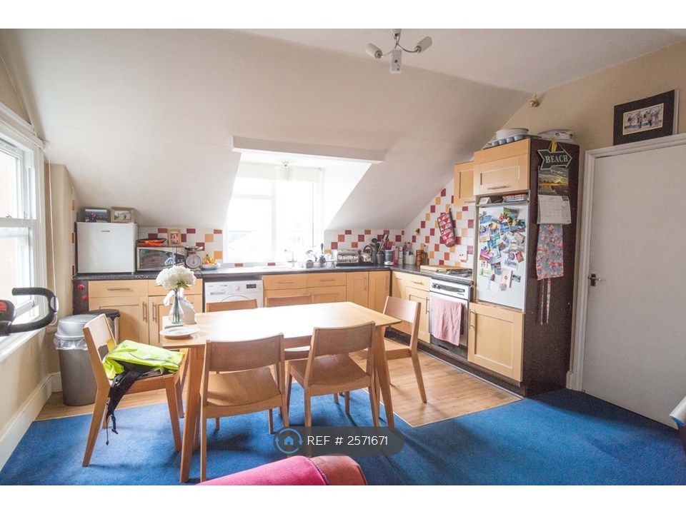 Property photo 3 of 4 Open Plan Kitchen