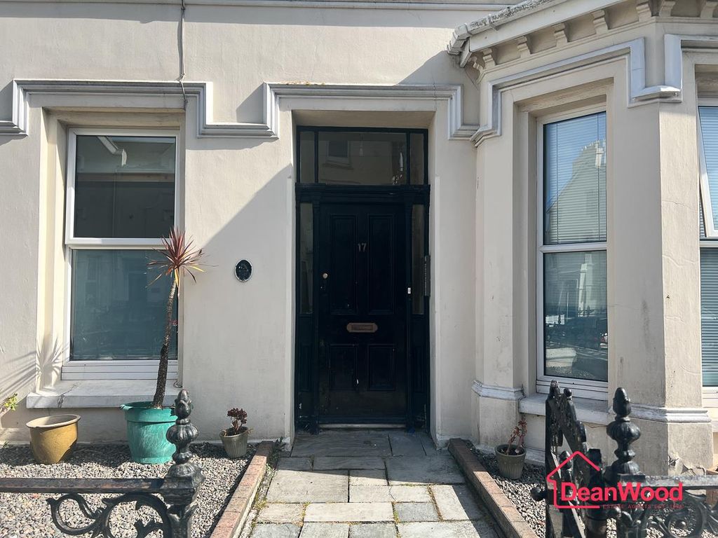 Property photo 2 of 12 2.Jpg