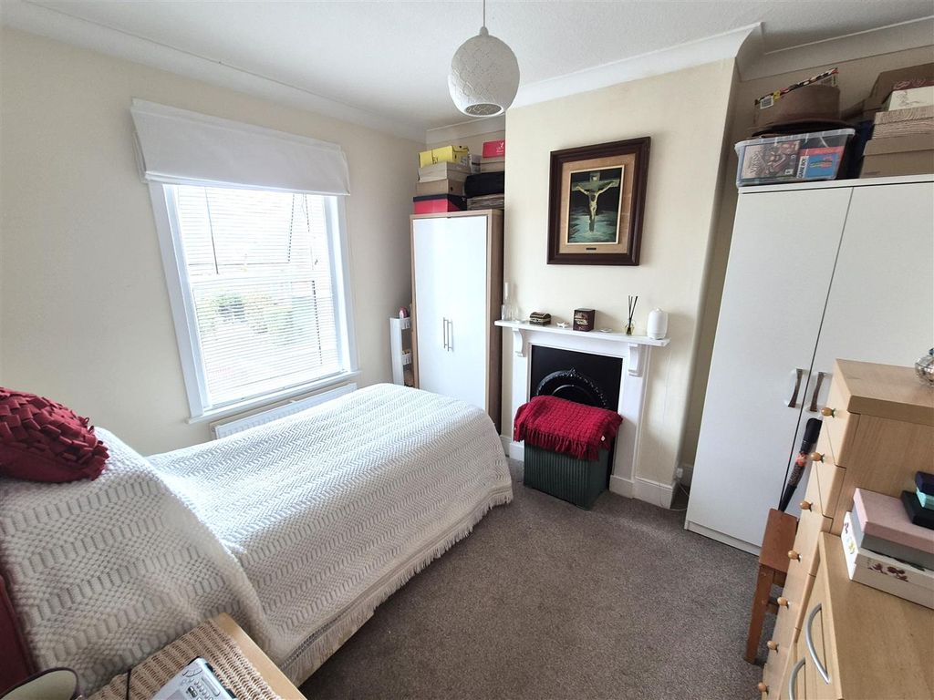 Property photo 2 of 15 1Buckb1B.Jpg