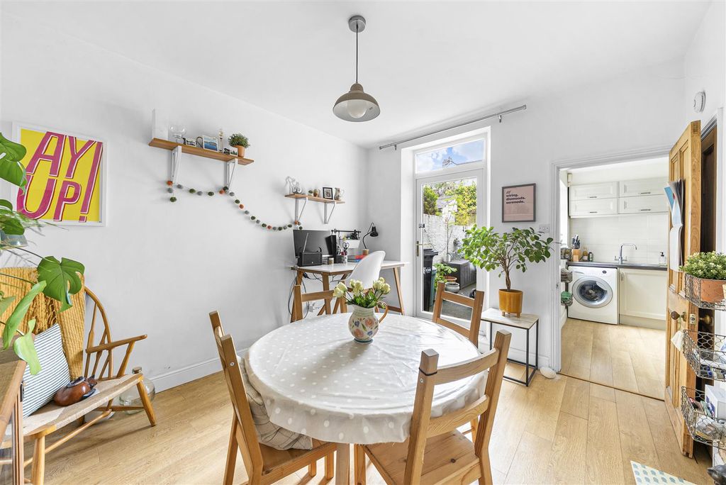 Property photo 2 of 12 Dining Room